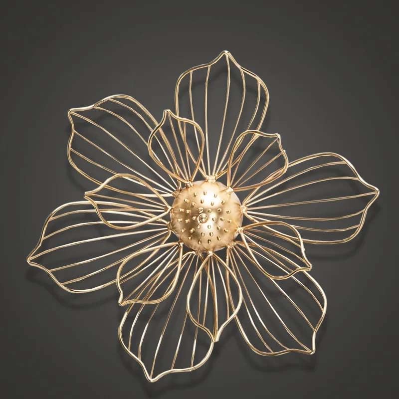 Elegant Metal Flower Wall Hanging for Living Room and Porch